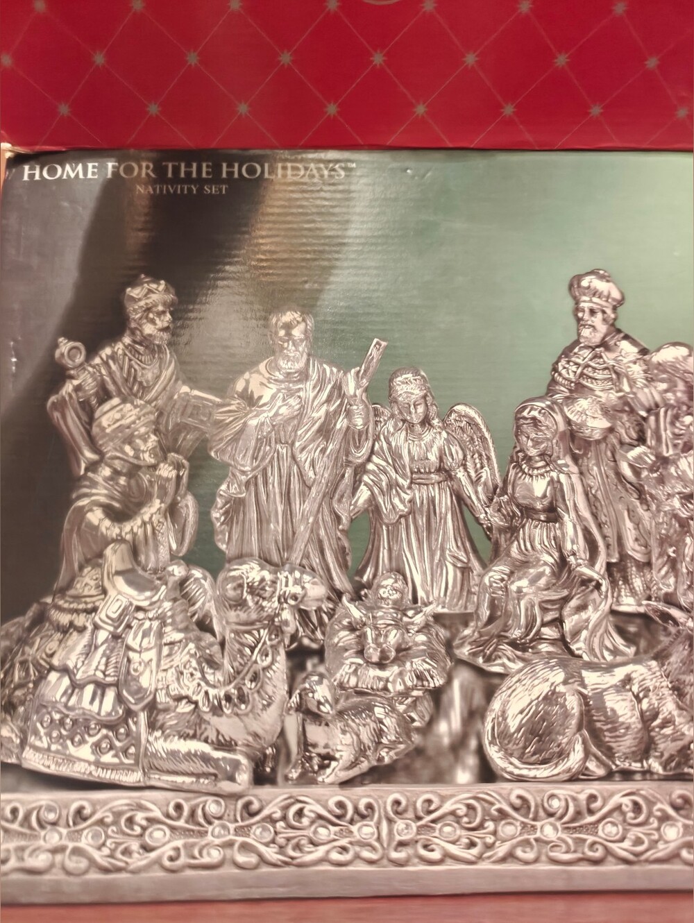 Home for the Holidays Silver Plated Porcelain Nativity Set 12 w/ Mirror Base